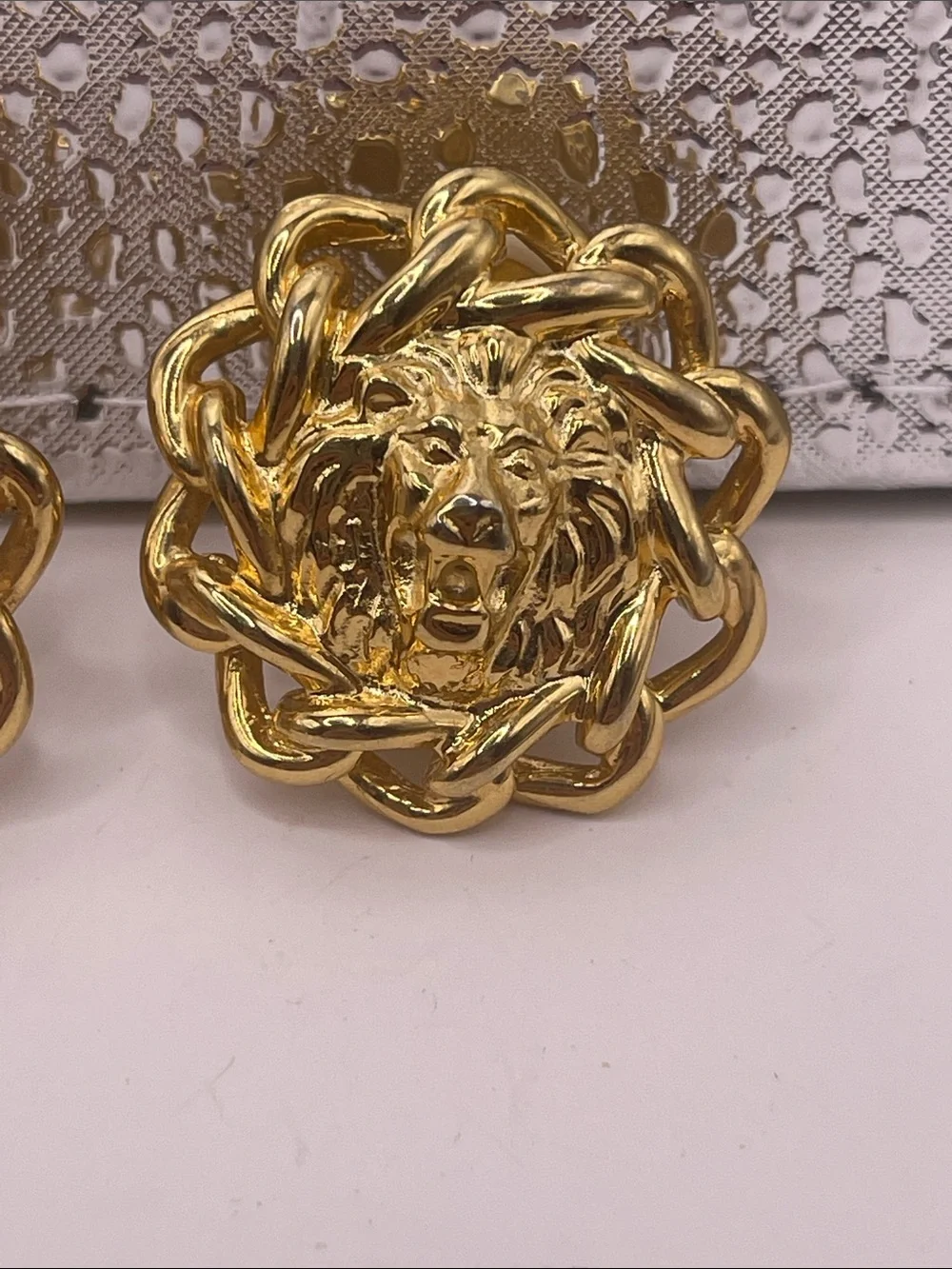 07.08.26-6 Vintage Goldtone Lion Head Statement Clip-On Earrings